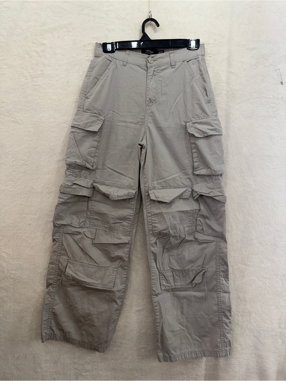 Refuge Cargo Pants Women’s Size XS Light Gray Wide-Leg Y2K Gorpcore Pockets - Picture 5 of 9